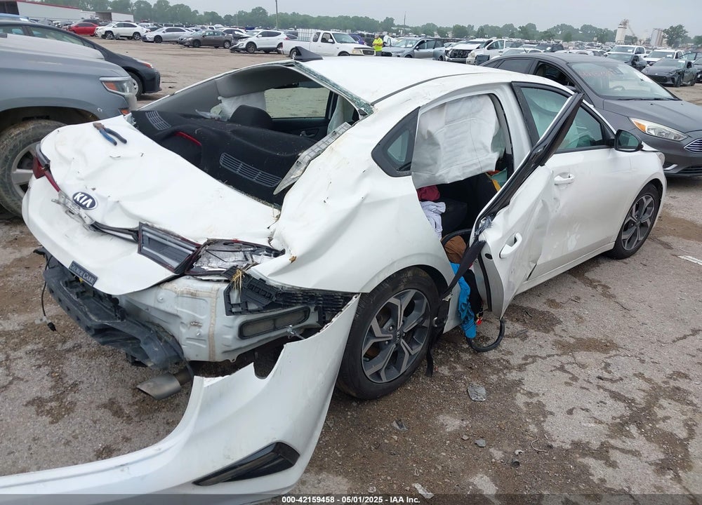 2019 KIA FORTE VIN: 3KPF24AD4KE108466