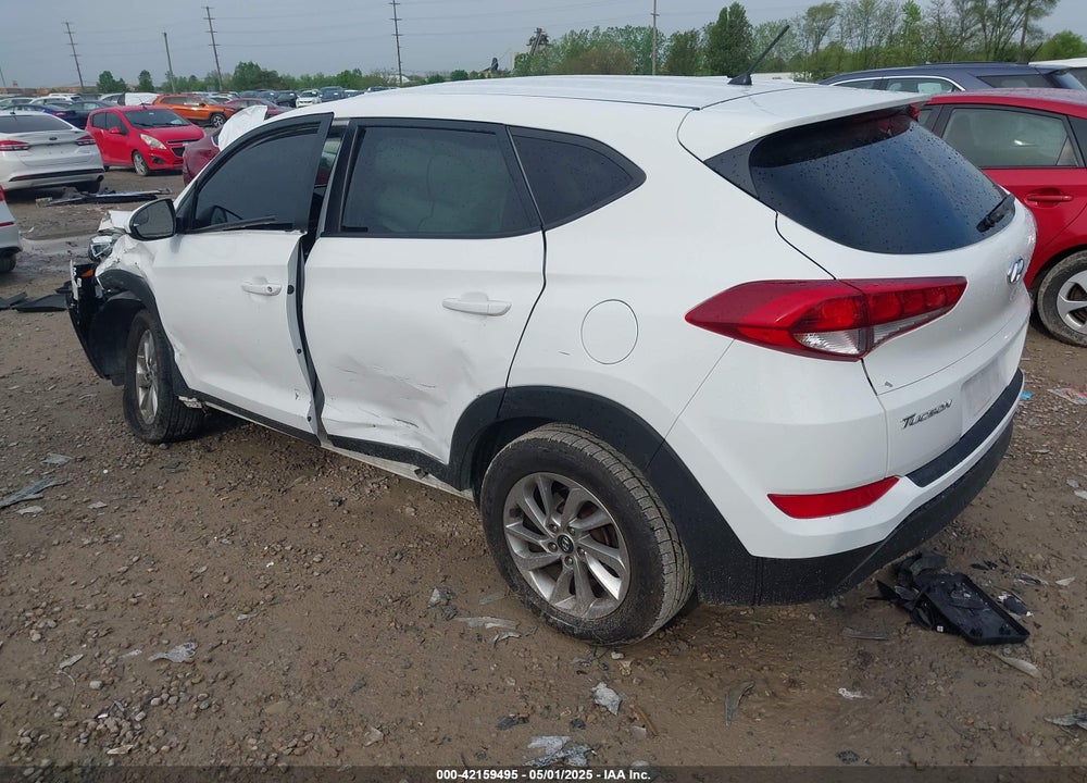 2018 HYUNDAI TUCSON SE VIN: KM8J2CA43JU789879