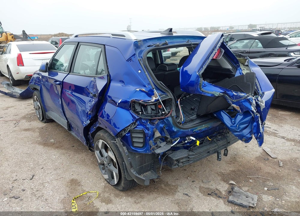 2022 HYUNDAI VENUE LIMITED VIN: KMHRC8A38NU203042