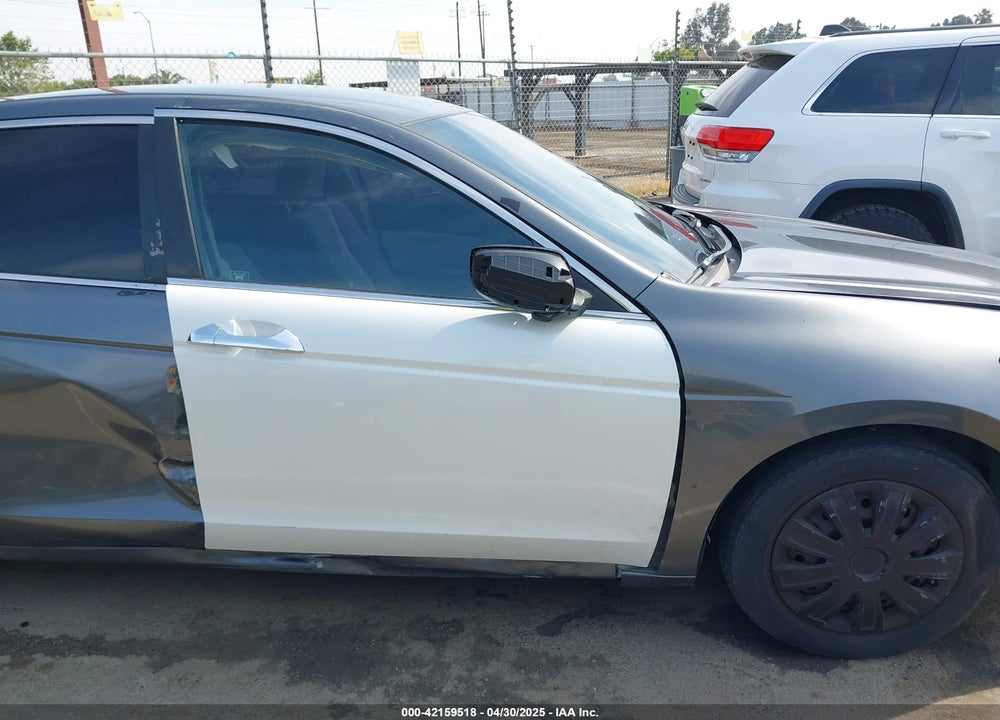 2008 HONDA ACCORD VIN: 1HGCP26308A153894