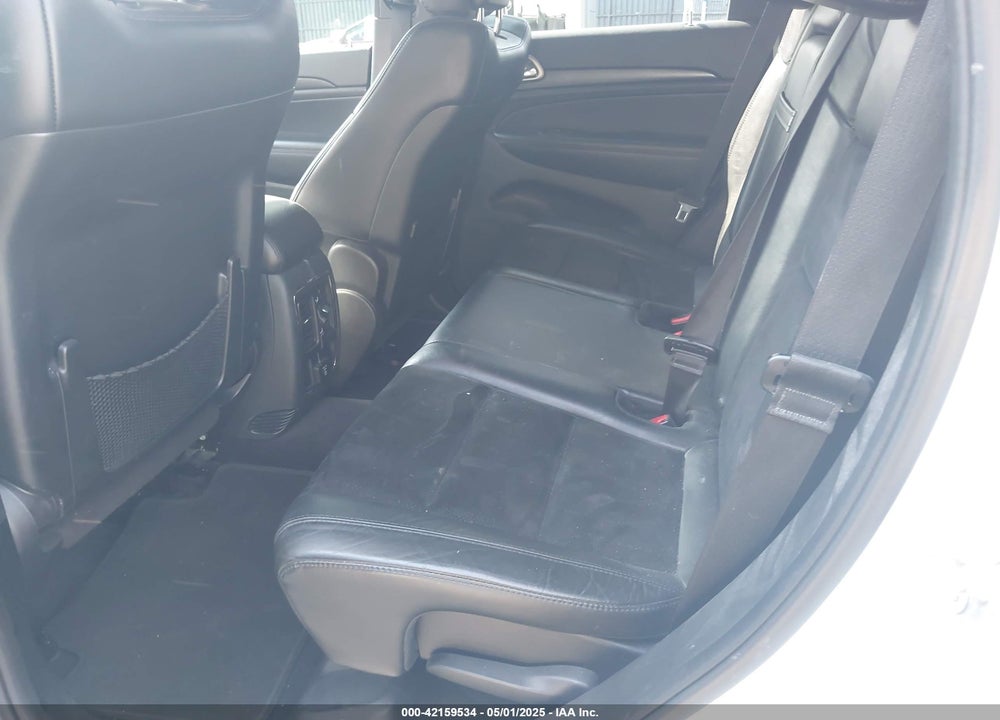 2018 JEEP GRAND CHEROKEE VIN: 1C4RJFAG4JC309523