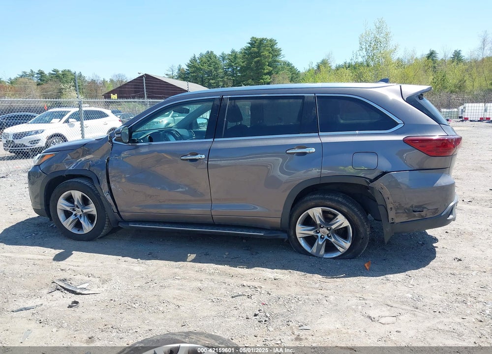 2015 TOYOTA HIGHLANDER VIN: 5TDDKRFH9FS092339