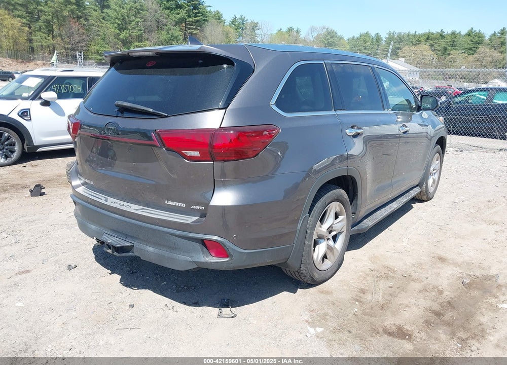 2015 TOYOTA HIGHLANDER VIN: 5TDDKRFH9FS092339