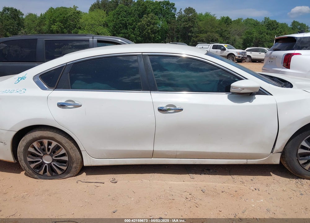 2016 NISSAN ALTIMA VIN: 1N4AL3AP6GC256795