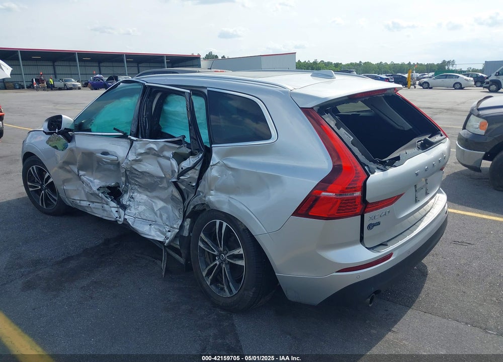 2020 VOLVO XC60 T5 MOMENTUM VIN: YV4102RK0L1478564