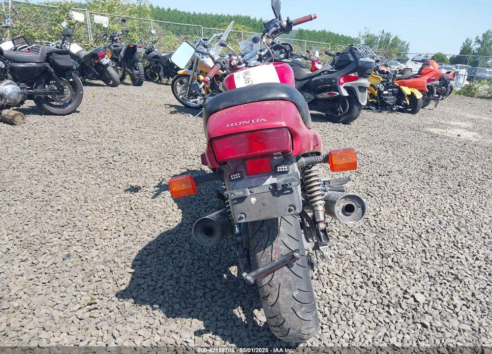 1992 HONDA CB750 VIN: JH2RC3801NM103651