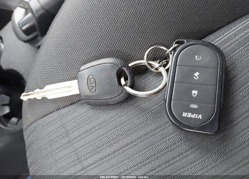 2009 KIA SPORTAGE LX V6 VIN: KNDJE723897615146