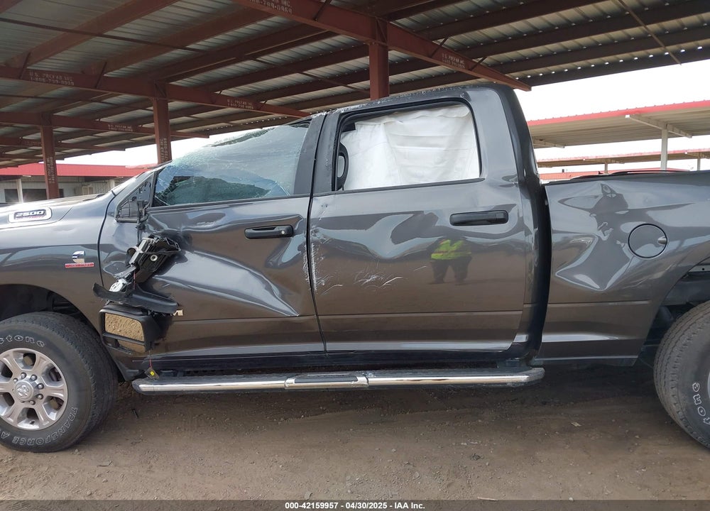 2024 RAM 2500 VIN: 3C6UR5DL1RG105526