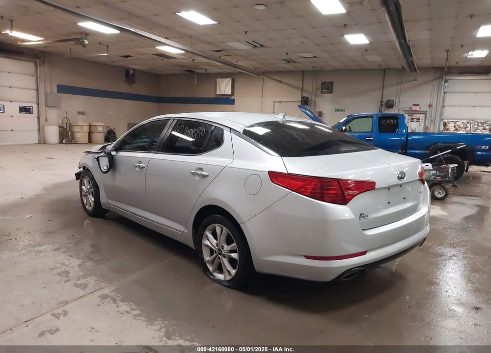 2011 KIA OPTIMA EX VIN: KNAGN4A7XB5047431