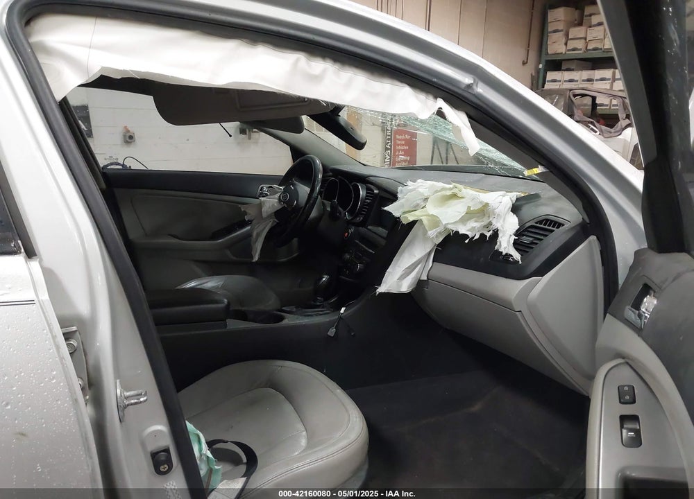 2011 KIA OPTIMA EX VIN: KNAGN4A7XB5047431