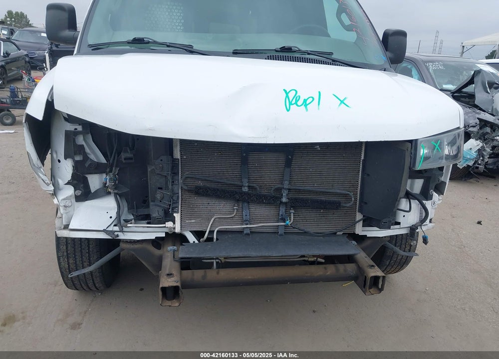 2020 CHEVROLET EXPRESS CARGO RWD 2500 REGULAR WHEELBASE WT VIN: 1GCWGAFG9L1268012