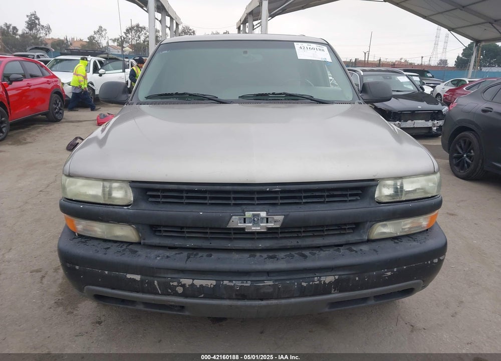 2003 CHEVROLET TAHOE LS VIN: 1GNEC13VX3R280897