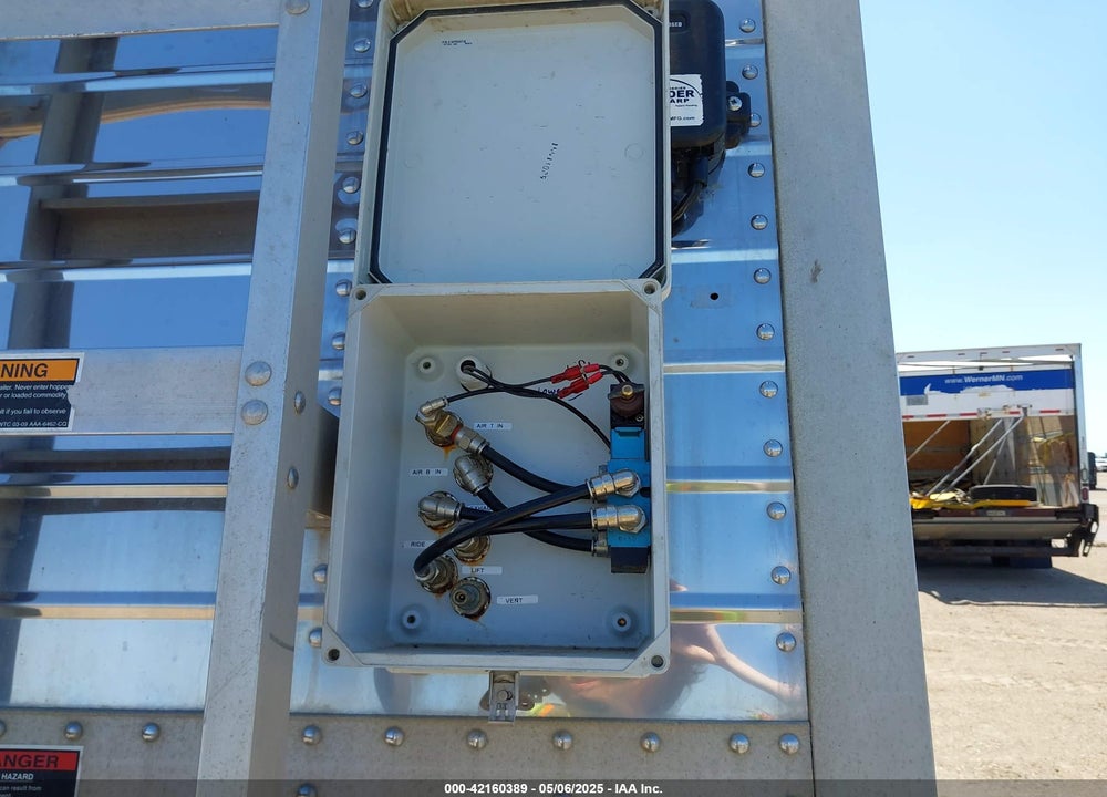 2014 WILSON TRAILER CO --- VIN: 1W14503A3E2263902