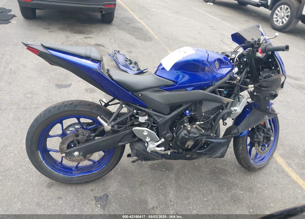 2024 YAMAHA YZFR3 A VIN: MH3RH18Y0RK017948