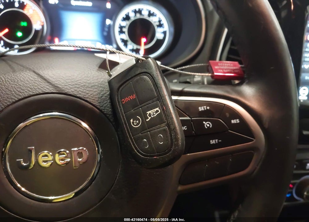 2019 JEEP CHEROKEE VIN: 1C4PJMDN3KD343910