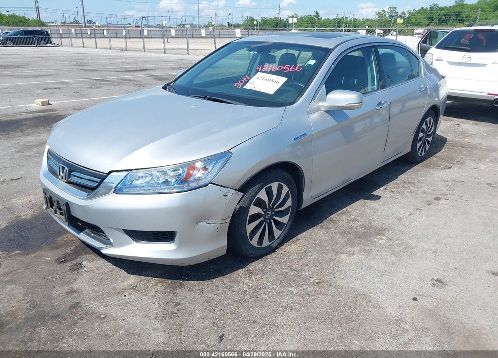 2014 HONDA ACCORD VIN: 1HGCR6F74EA008809