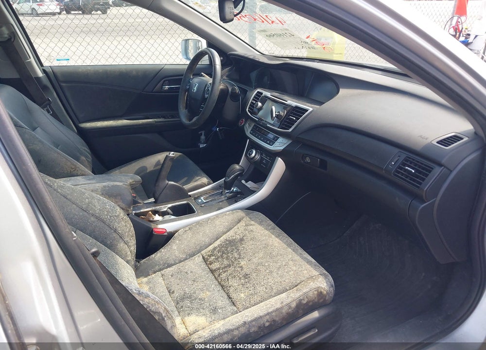 2014 HONDA ACCORD VIN: 1HGCR6F74EA008809