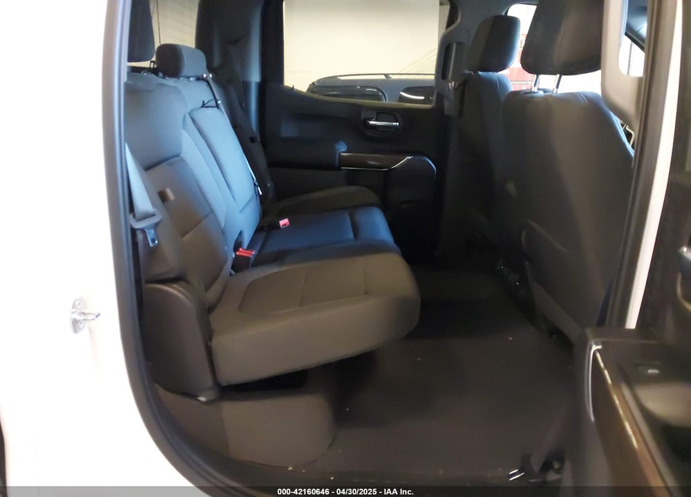 2020 CHEVROLET SILVERADO 1500 4WD STANDARD BED RST VIN: 3GCUYEEDXLG104675