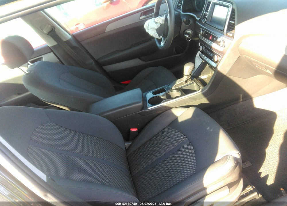 2019 HYUNDAI SONATA SE VIN: 5NPE24AF9KH749086