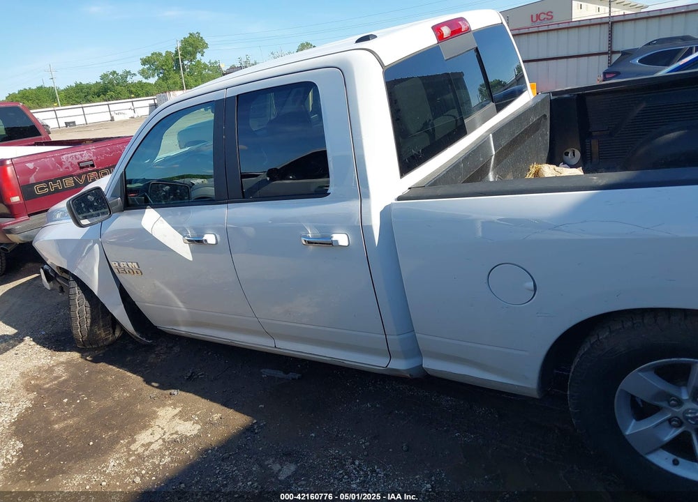 2018 RAM 1500 VIN: 1C6RR6GG7JS324501