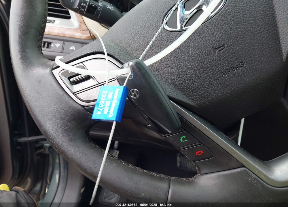 2014 HYUNDAI SANTA FE SPORT VIN: 5XYZU3LA8EG194182
