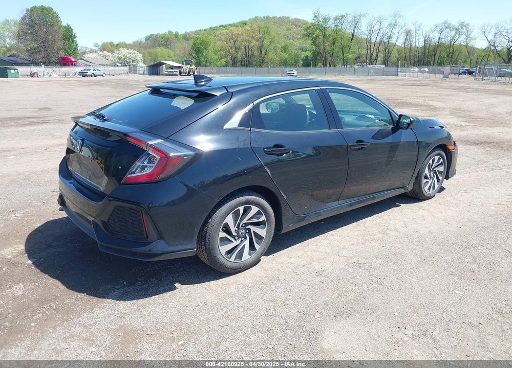 2018 HONDA CIVIC VIN: SHHFK7H23JU401689