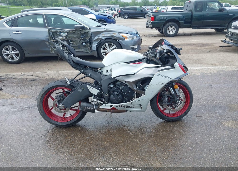 2024 KAWASAKI ZX636 VIN: JKBZXJK10RA002312