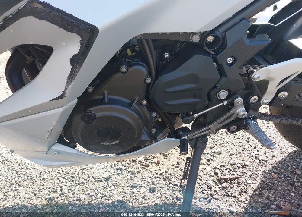 2025 KAWASAKI EX500 H VIN: ML5EXGH19SDA46152