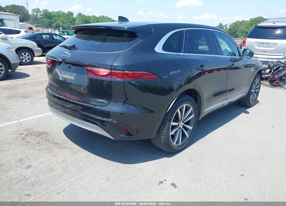 2022 JAGUAR F-PACE VIN: SADCJ2EXXNA689739