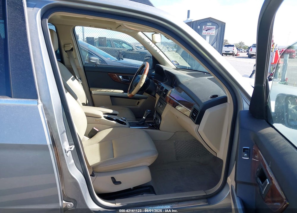 2011 MERCEDES-BENZ GLK 350 VIN: WDCGG5GBXBF564327