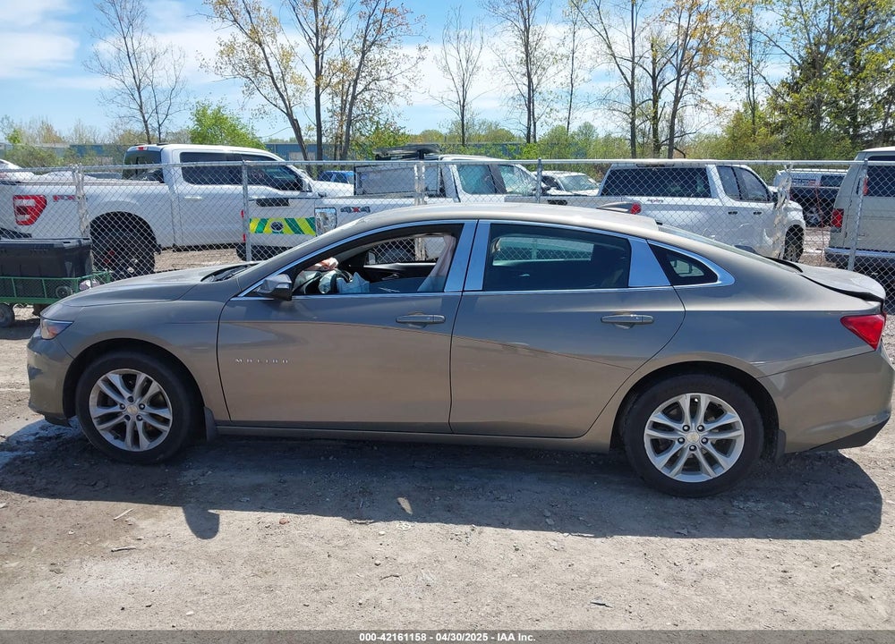 2018 CHEVROLET MALIBU LT VIN: 1G1ZD5STXJF225372