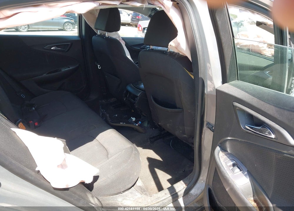 2018 CHEVROLET MALIBU LT VIN: 1G1ZD5STXJF225372