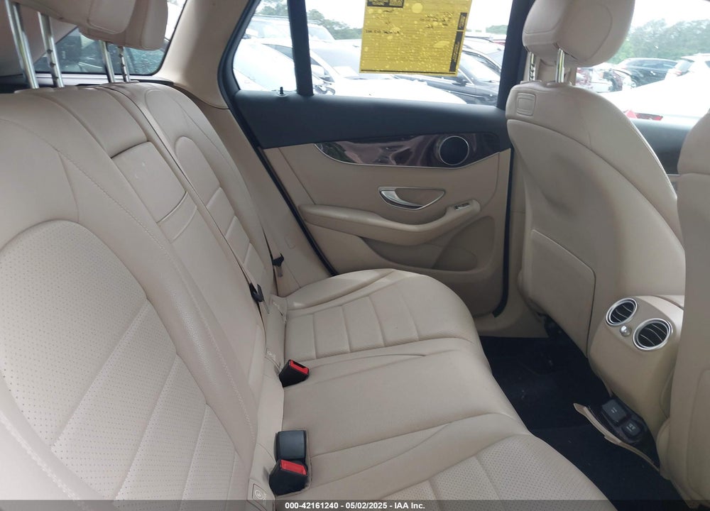 2019 MERCEDES-BENZ GLC 300 VIN: WDC0G4JB1KV149715