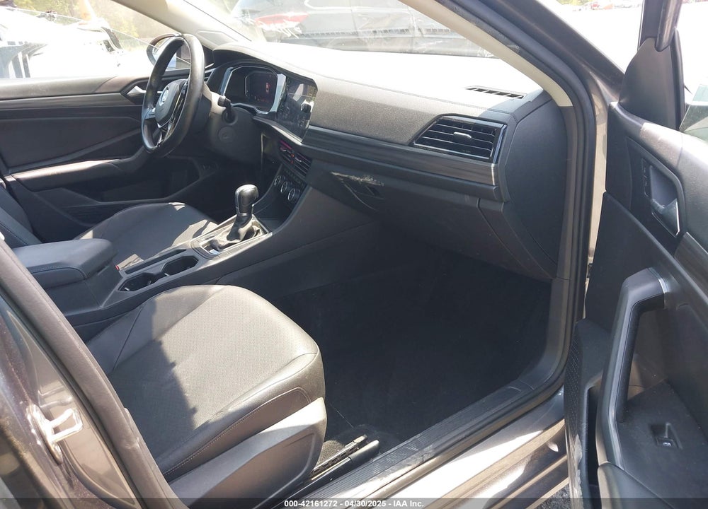 2019 VOLKSWAGEN JETTA VIN: 3VWE57BU0KM110267