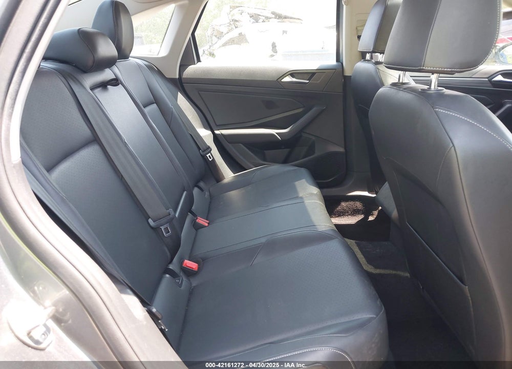 2019 VOLKSWAGEN JETTA VIN: 3VWE57BU0KM110267