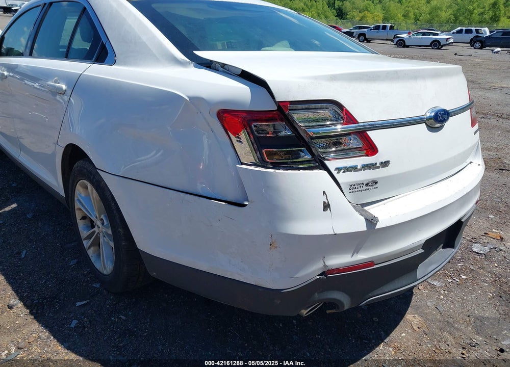 2016 FORD TAURUS SE VIN: 1FAHP2D80GG105302