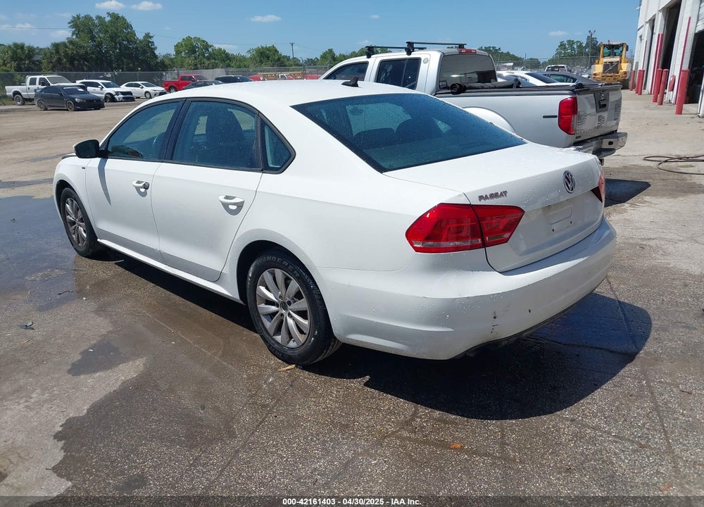 2015 VOLKSWAGEN PASSAT 1.8T WOLFSBURG EDITION VIN: 1VWAT7A38FC030199