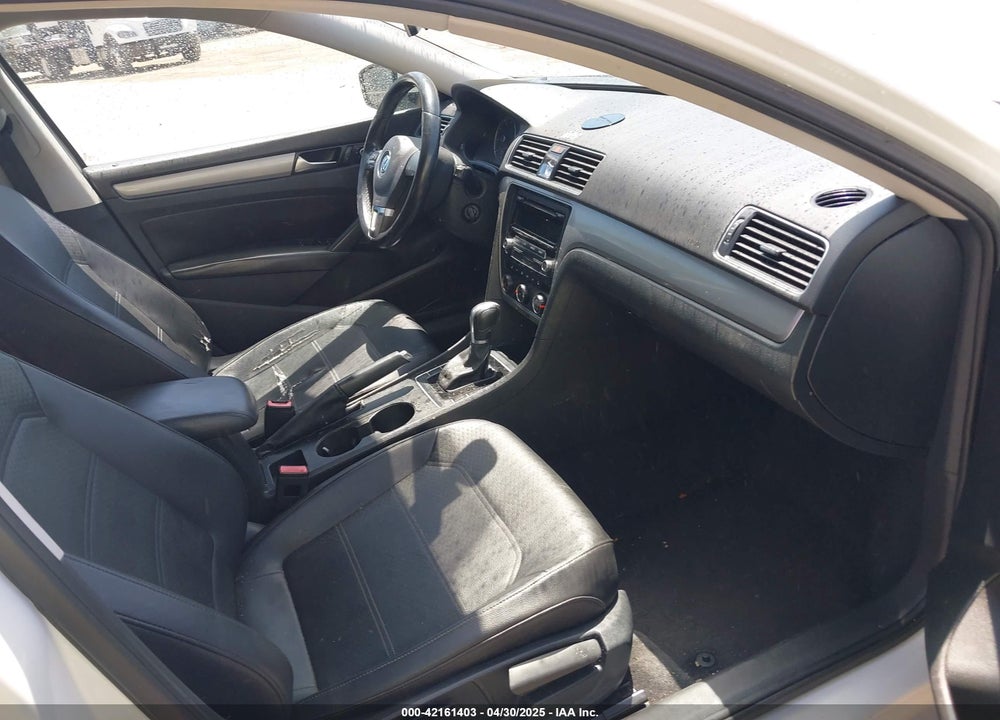 2015 VOLKSWAGEN PASSAT 1.8T WOLFSBURG EDITION VIN: 1VWAT7A38FC030199
