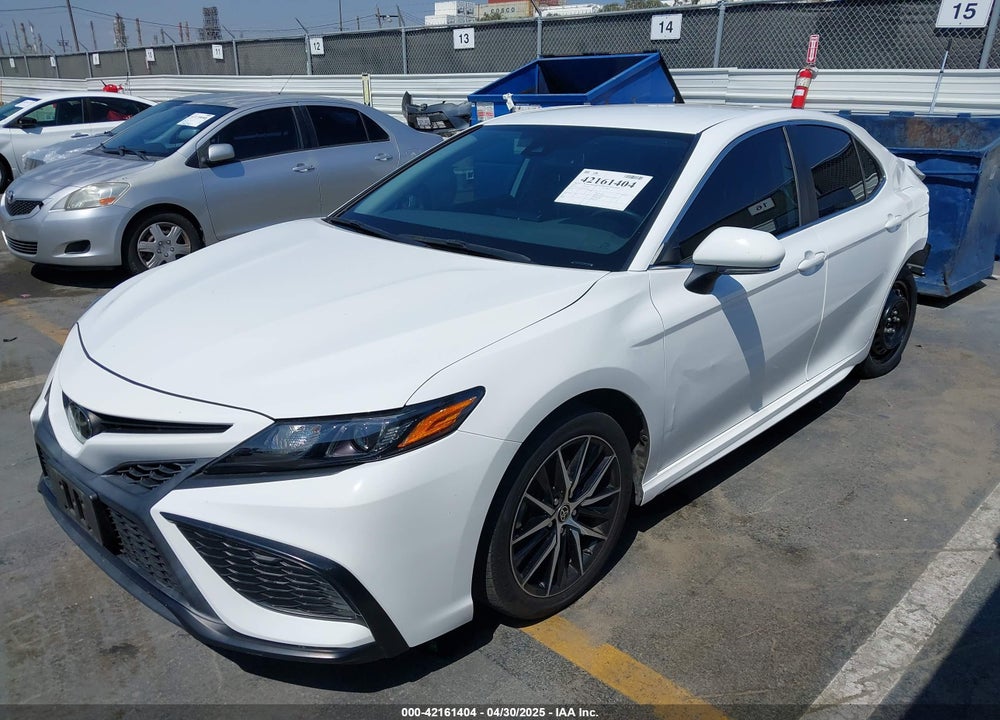2021 TOYOTA CAMRY VIN: 4T1T11AK2MU563383