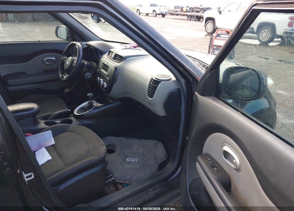 2015 KIA SOUL VIN: KNDJN2A29F7205589