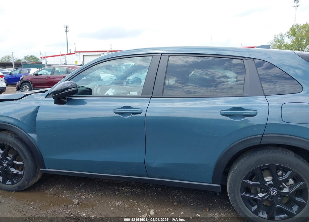 2024 HONDA HR-V AWD SPORT/AWD SPORT W/O BSI VIN: 3CZRZ2H55RM708743