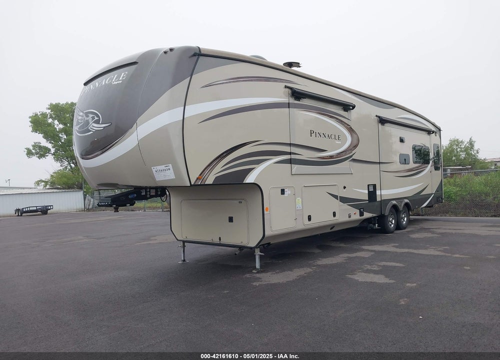 2019 JAYCO PINNACLE VIN: 1UJCJ0BV2K1RL0224