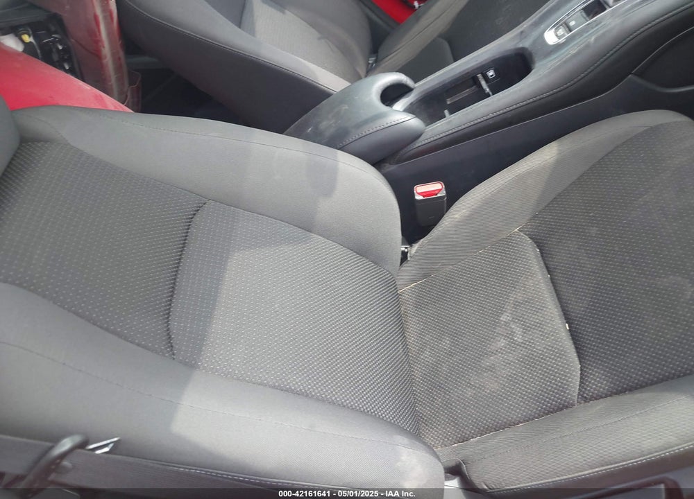 2022 HONDA HR-V VIN: 3CZRU5H16NM742133