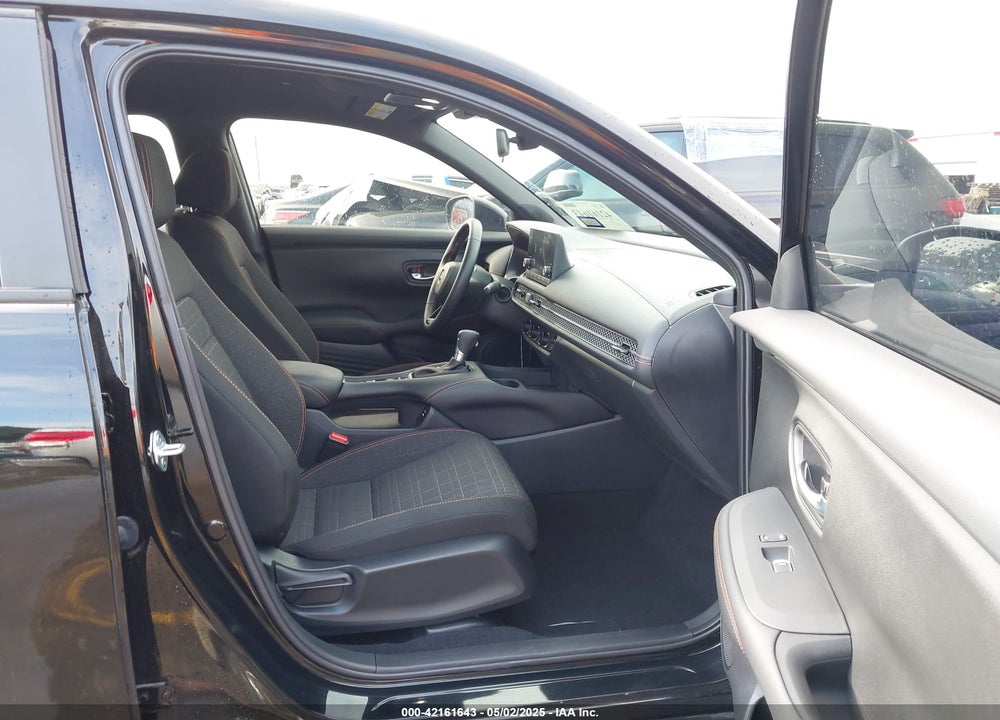 2025 HONDA HR-V 2WD SPORT VIN: 3CZRZ1H58SM721079