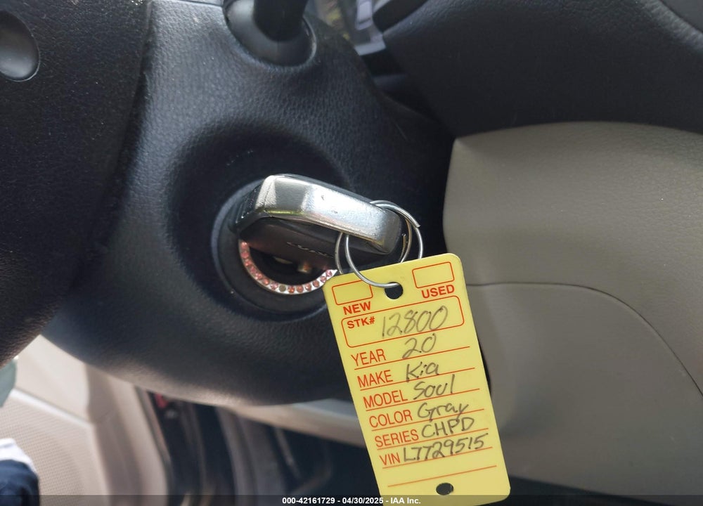 2020 KIA SOUL LX VIN: KNDJ23AU9L7729515