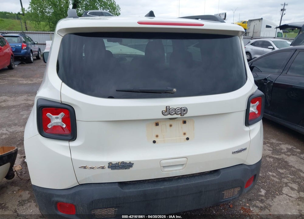2022 JEEP RENEGADE LATITUDE 4X4 VIN: ZACNJDB18NPN89443