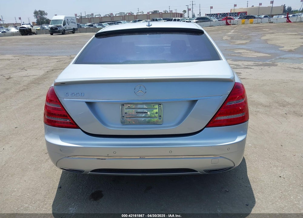 2008 MERCEDES-BENZ S 550 VIN: WDDNG71X68A213598