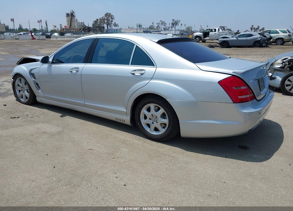 2008 MERCEDES-BENZ S 550 VIN: WDDNG71X68A213598