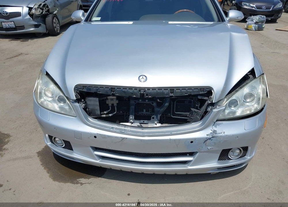 2008 MERCEDES-BENZ S 550 VIN: WDDNG71X68A213598