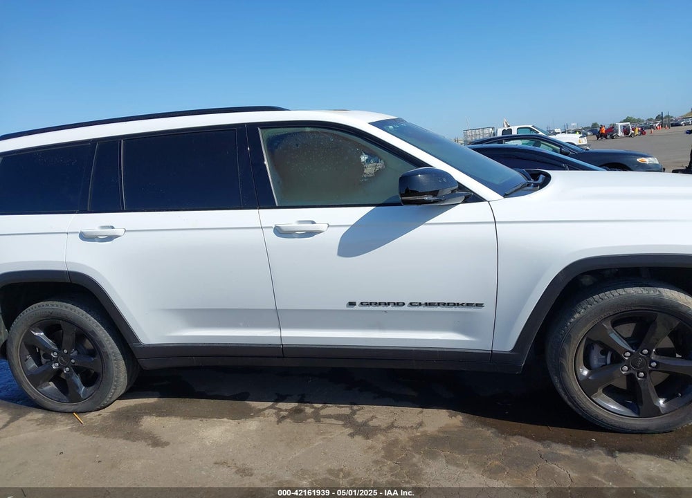 2023 JEEP GRAND CHEROKEE VIN: 1C4RJKBGXP8892800